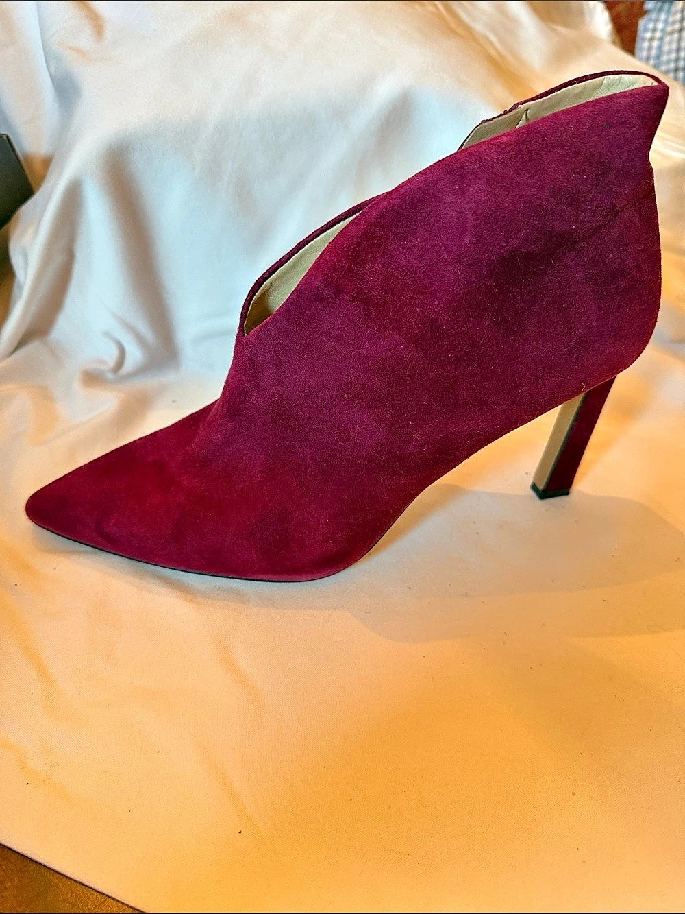 Vince Camuto Sestrind Bootie Pointed Toe Pink & Red US 10M
